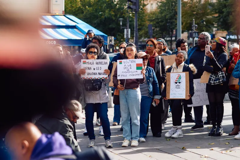 Le don démocratisé : comment la générosité collective réinvente la solidarité locale